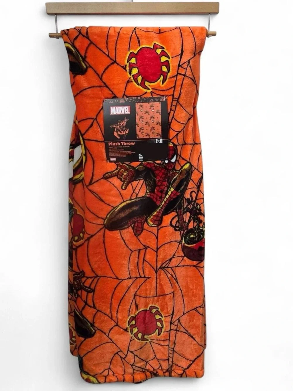 Marvel Spider-Man Halloween Plush Throw  Blanket, Orange